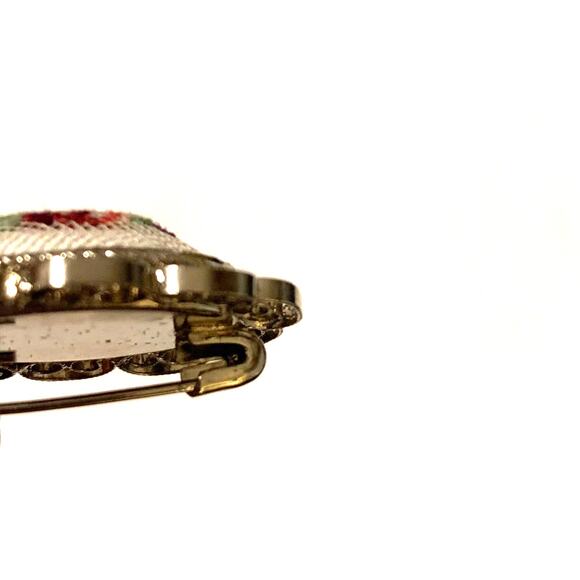 Vintage Petit Point Floral Pin/Brooch Handmade Original Box NIB - Picture 4 of 6